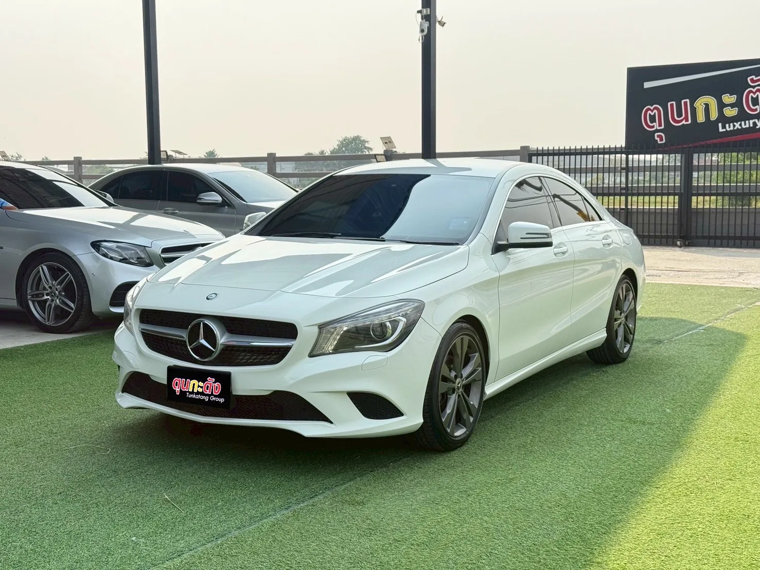 Used Benz cars in Bangkok